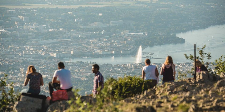 Panorama sur Genève depuis le Mont Salève
