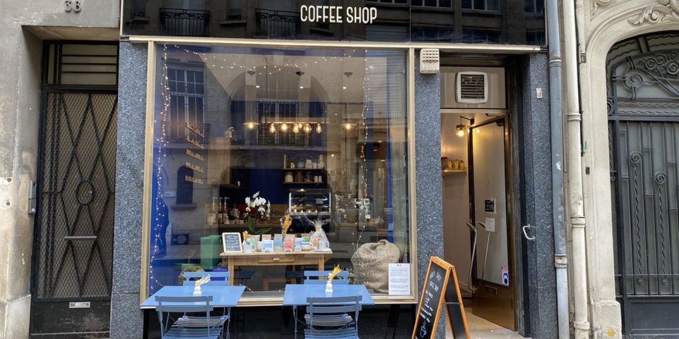 Holly Shot Coffee Shop
