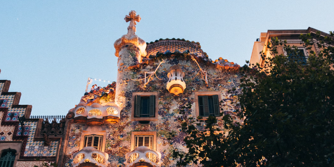 Casa Batlló, Passeig de Gràcia, Barcelona, Spain - crédit Theodor Vasile