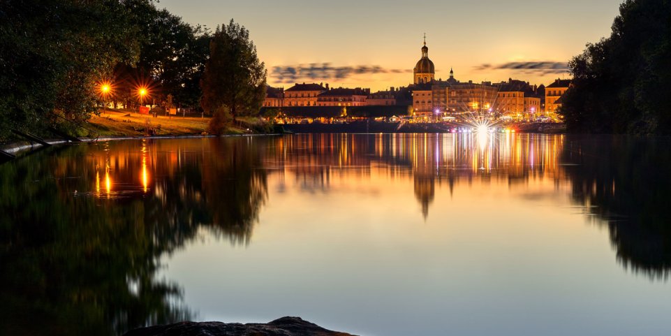 Chalon-sur-Saône de nuit