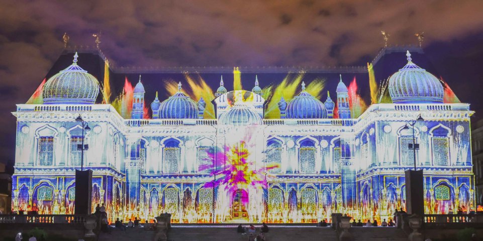 Une projection nocturne du parlement de Rennes