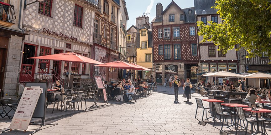 Place Sainte-Anne Rennes Bretagne