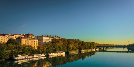 Les berges du Rhône
