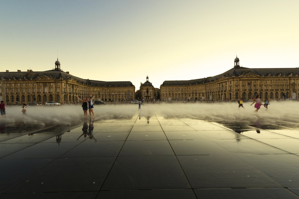 miroir d'eau Bordeaux coucher de soleil