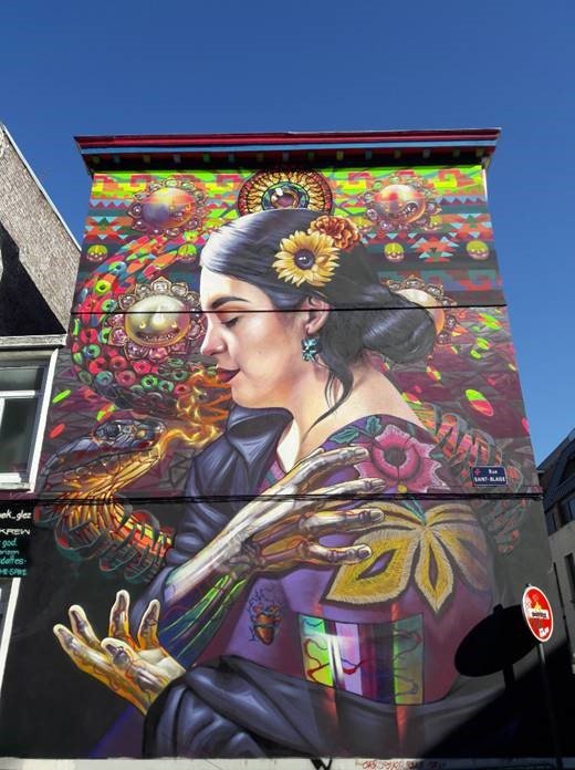 Fresque réalisée par les artistes Cix et Duek, Rue Saint-Blaise à Lille