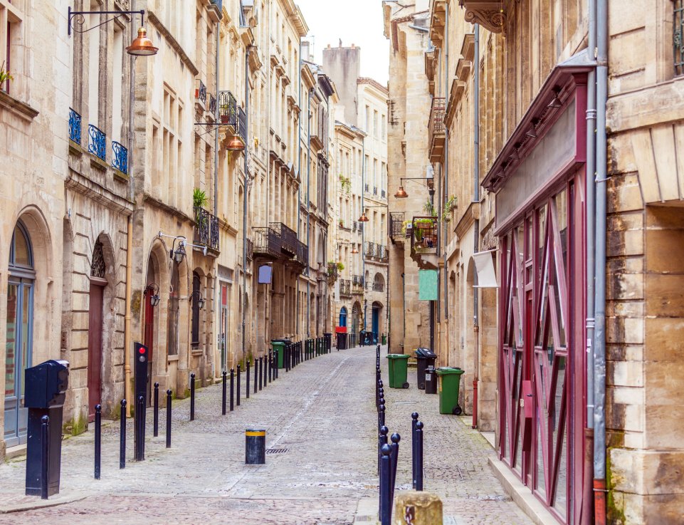 Rue Bordeaux centre ville