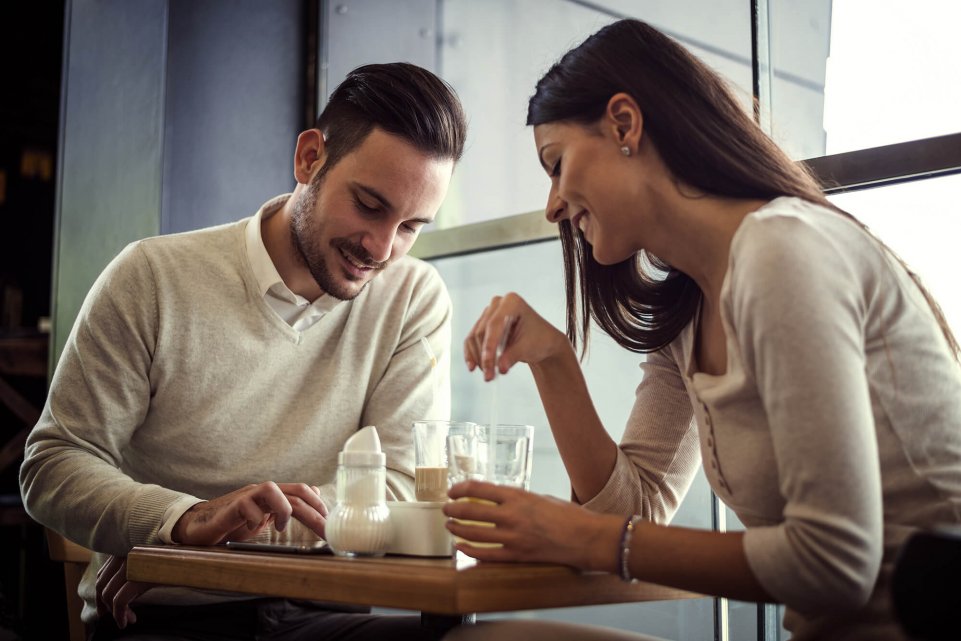 Un couple au restaurant