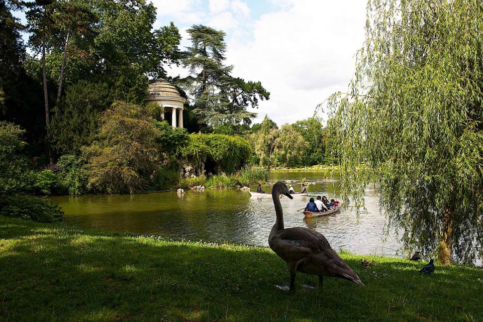 Lac de Daumesnil Bois de Vincennes Paris 