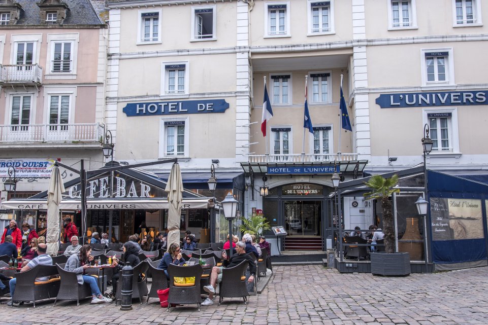 bar univers saint malo 