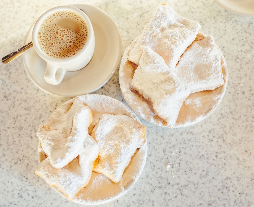 Bugnes du monde café