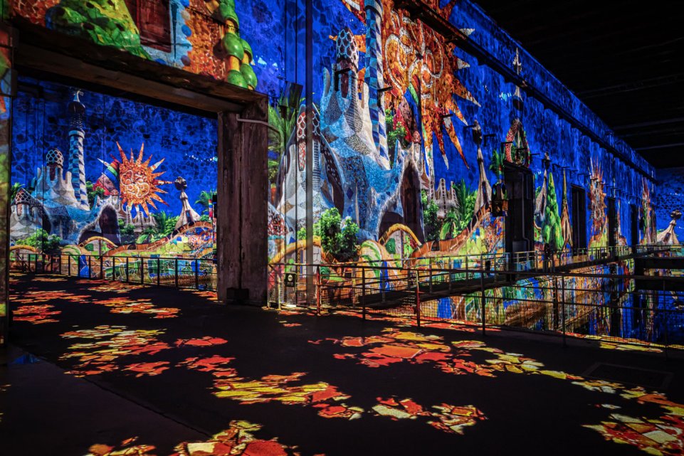 Exposition « Gaudí, architecte de l’imaginaire » Bassins des Lumieres