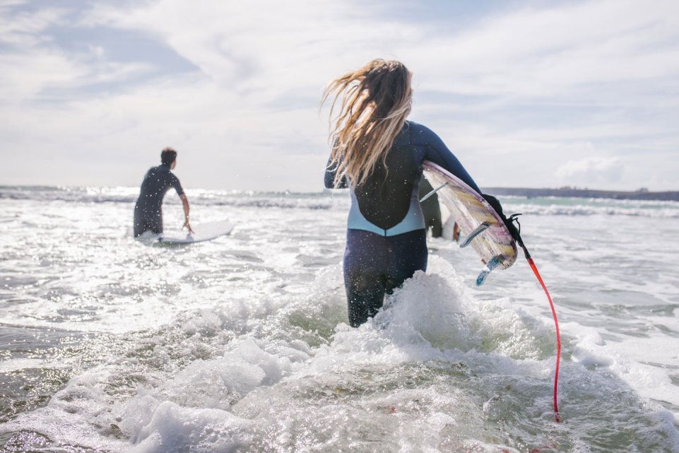 femme homme surf bretagne